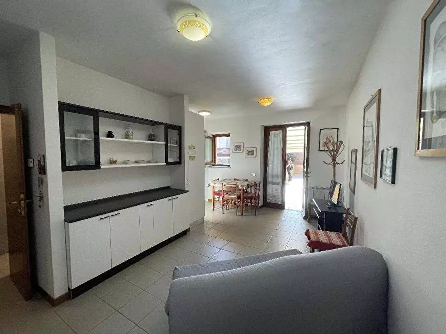 Immagine 6 di Appartamento in vendita  a Camaiore