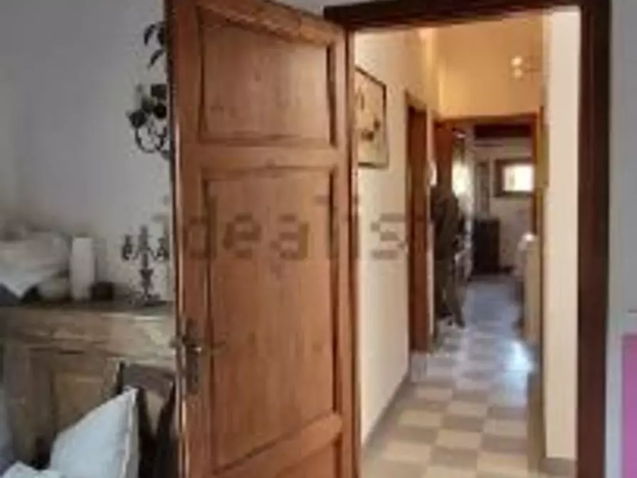 Immagine 18 di Villa in vendita  a Pietrasanta