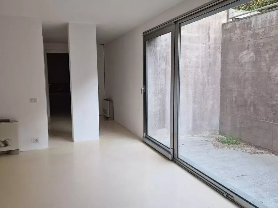 Immagine 6 di Villa in vendita  a Camaiore