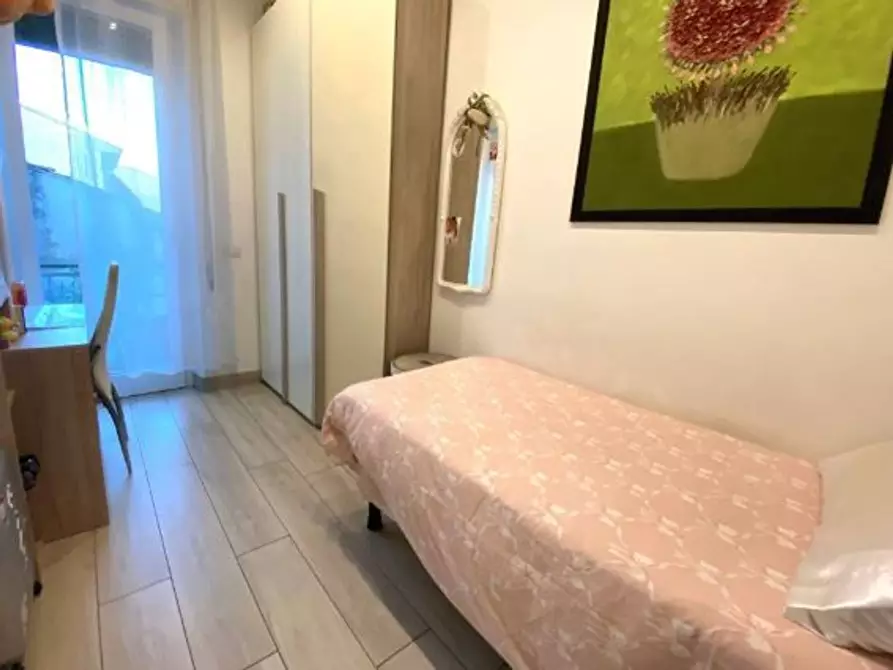 Immagine 11 di Appartamento in vendita  a Viareggio