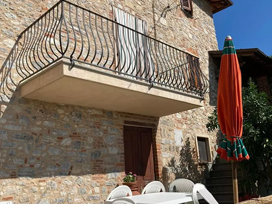Immagine 24 di Casa semindipendente in vendita  a Camaiore
