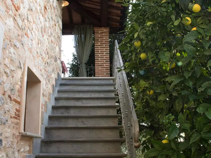 Immagine 4 di Casa semindipendente in vendita  a Camaiore
