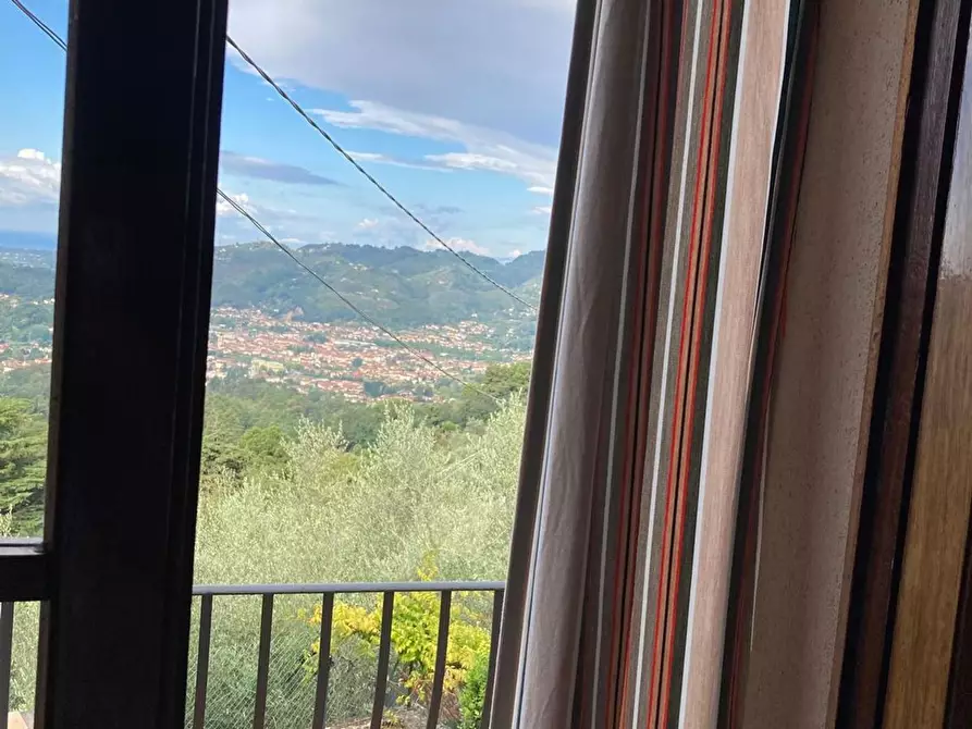 Immagine 26 di Casa semindipendente in vendita  a Camaiore