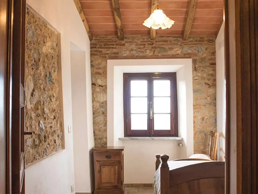 Immagine 5 di Casa semindipendente in vendita  a Camaiore