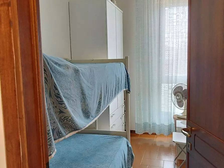 Immagine 13 di Mansarda in vendita  a Camaiore