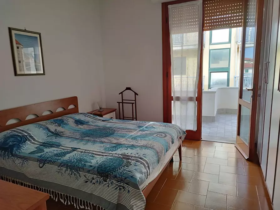 Immagine 8 di Mansarda in vendita  a Camaiore