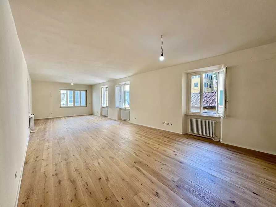 Immagine 2 di Terratetto in vendita  a Lucca