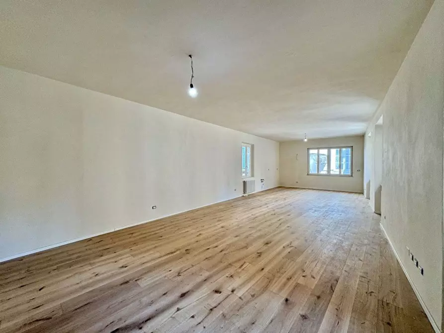 Immagine 4 di Terratetto in vendita  a Lucca