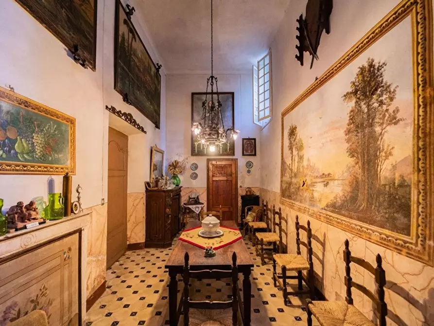 Immagine 26 di Villa in vendita  a Capannori