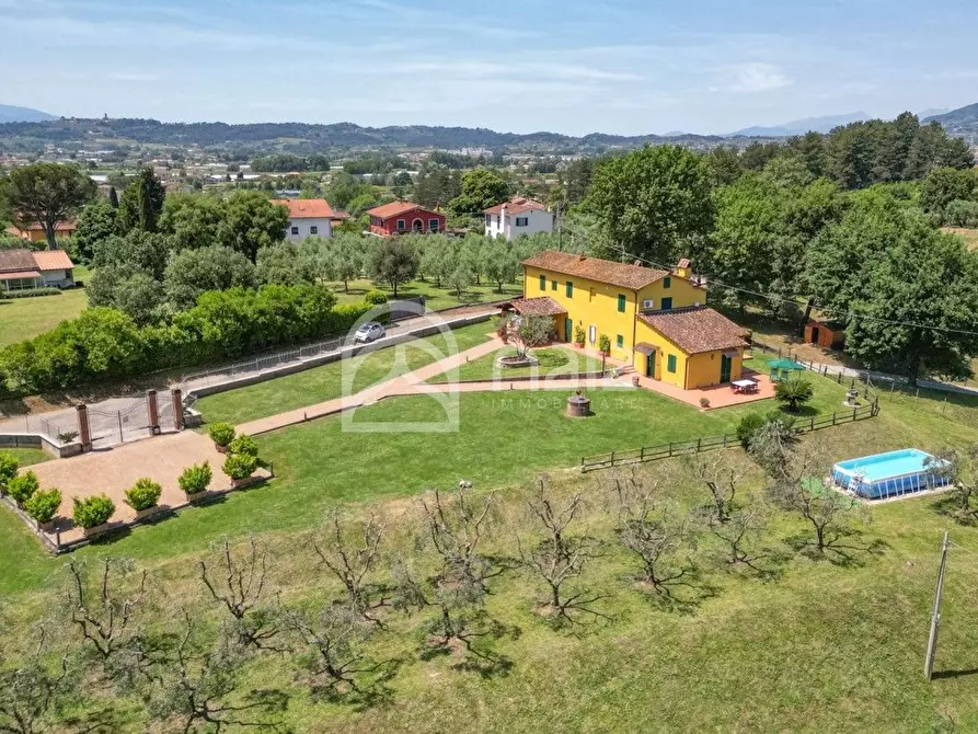 Immagine 5 di Villa in vendita  a Uzzano
