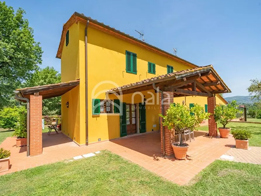 Immagine 35 di Villa in vendita  a Uzzano