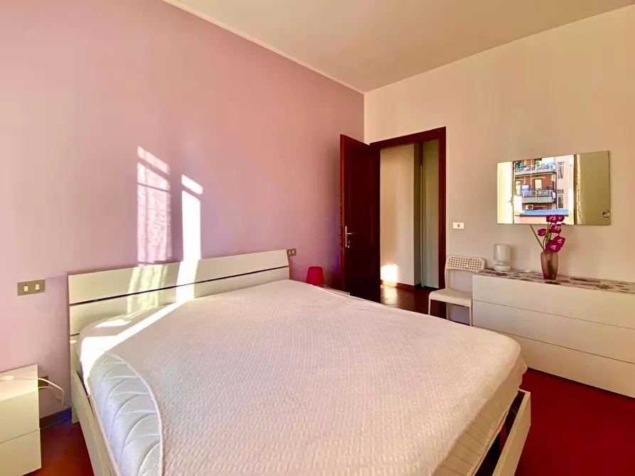 Immagine 21 di Appartamento in affitto  a Lucca