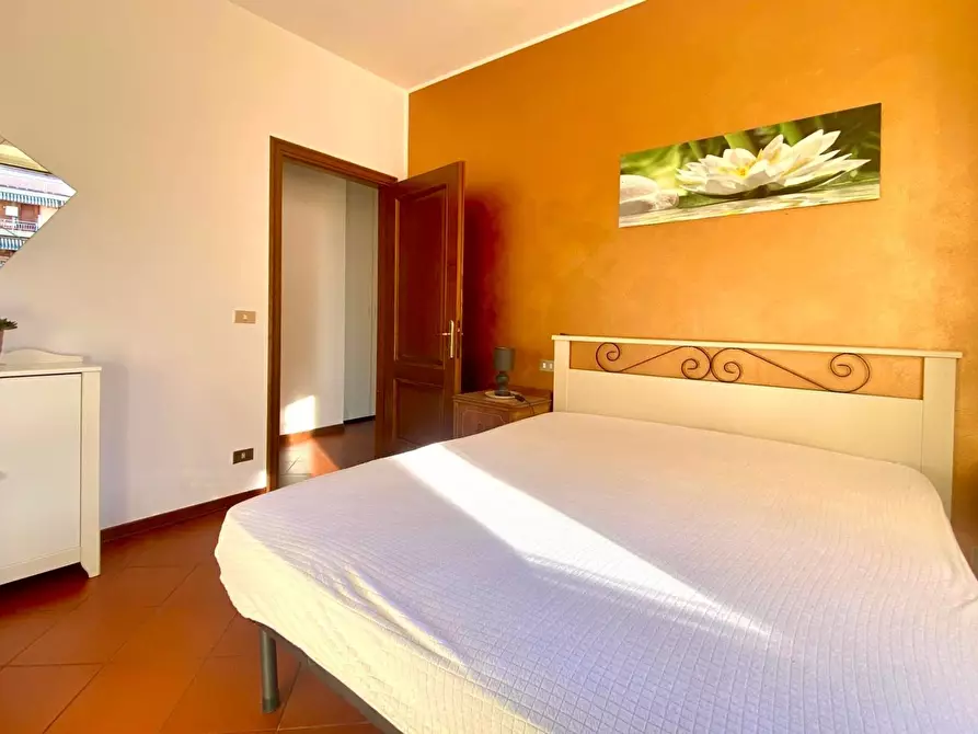 Immagine 15 di Appartamento in affitto  a Lucca