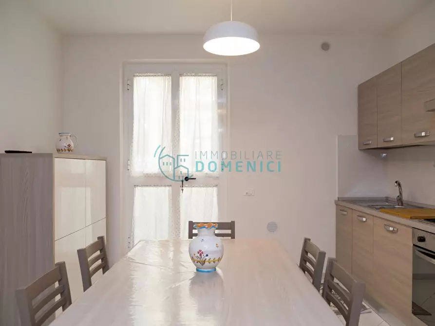 Immagine 6 di Appartamento in affitto  a Camaiore