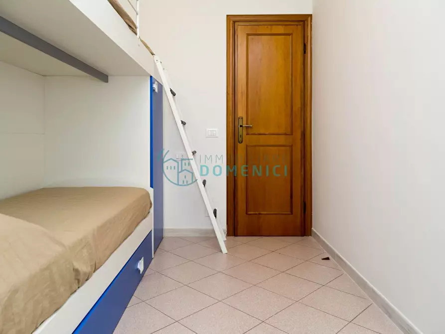 Immagine 21 di Appartamento in affitto  a Camaiore