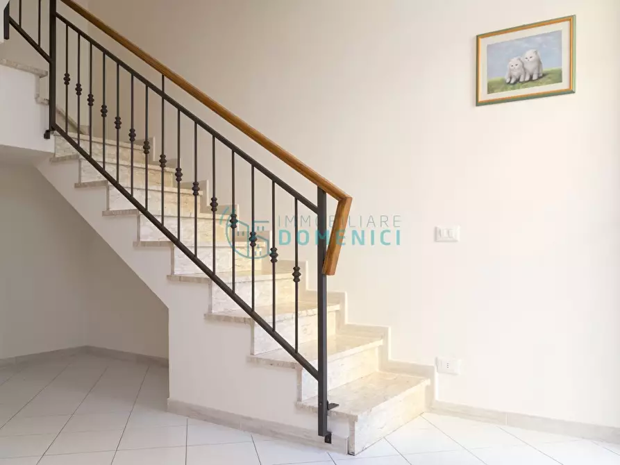 Immagine 11 di Appartamento in affitto  a Camaiore