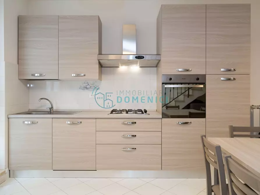 Immagine 2 di Appartamento in affitto  a Camaiore