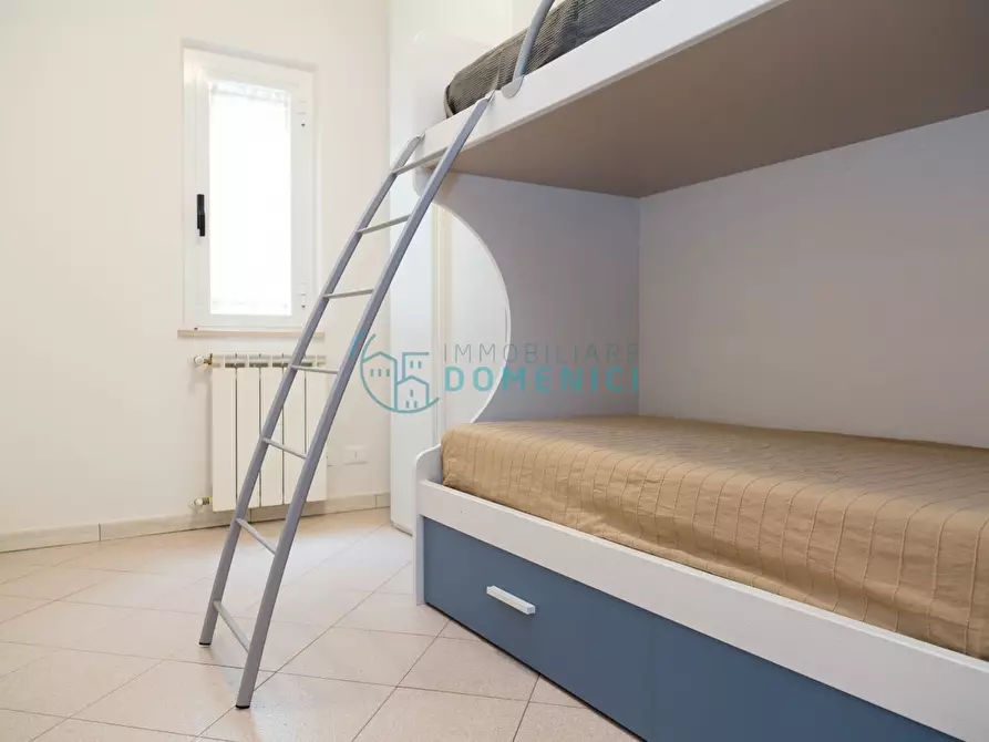 Immagine 18 di Appartamento in affitto  a Camaiore