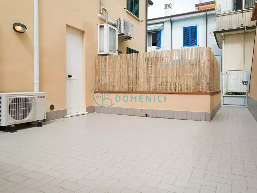 Immagine 25 di Appartamento in affitto  a Camaiore