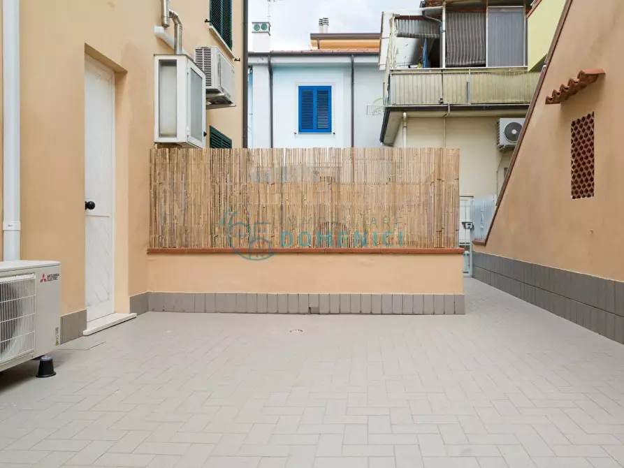 Immagine 26 di Appartamento in affitto  a Camaiore