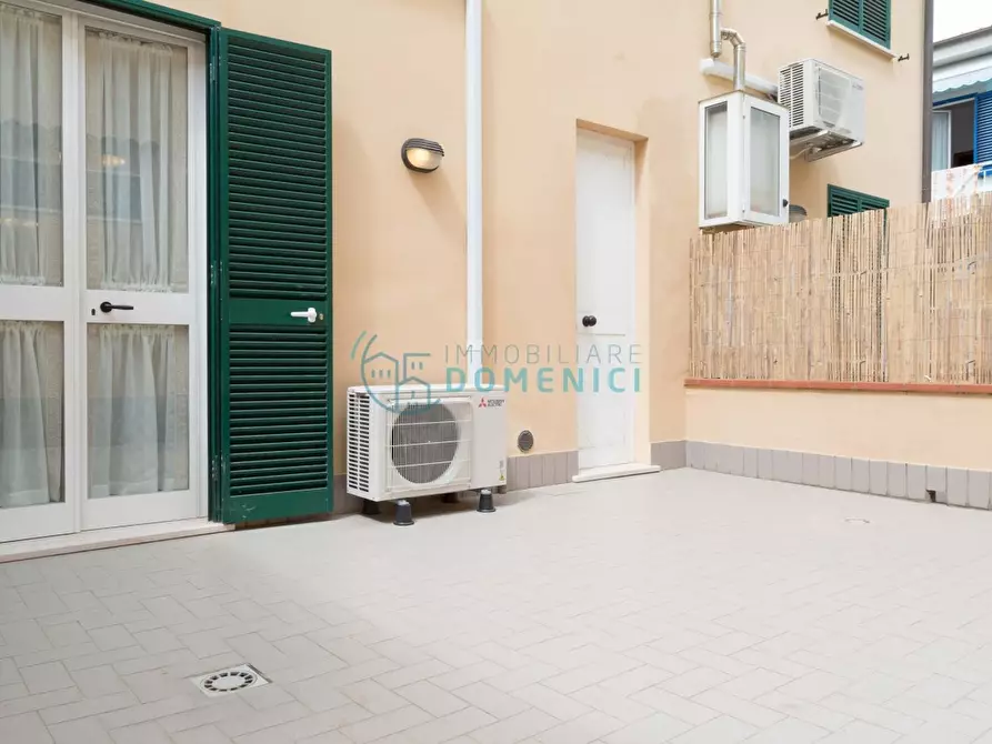 Immagine 24 di Appartamento in affitto  a Camaiore