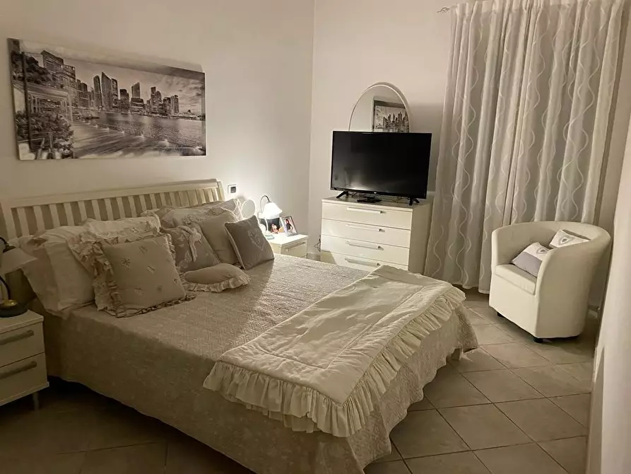 Immagine 4 di Appartamento in affitto  a Camaiore