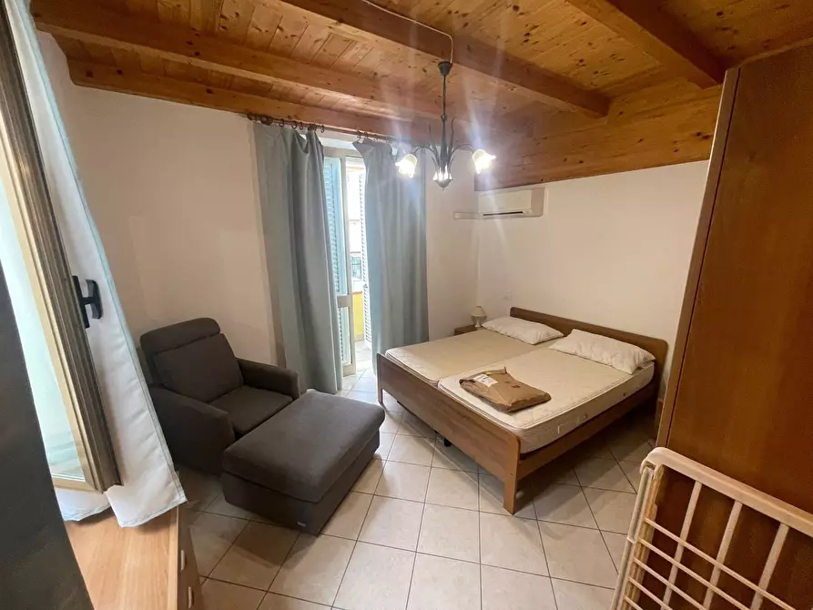 Immagine 11 di Appartamento in affitto  a Camaiore