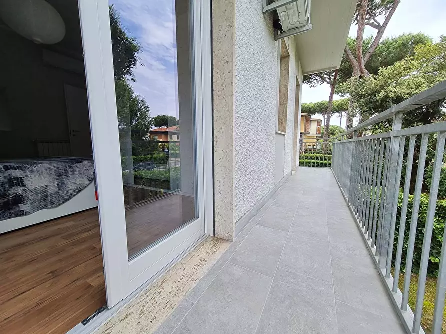 Immagine 6 di Appartamento in affitto  a Camaiore