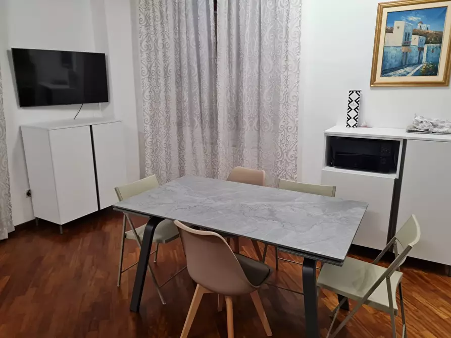 Immagine 4 di Appartamento in affitto  a Camaiore