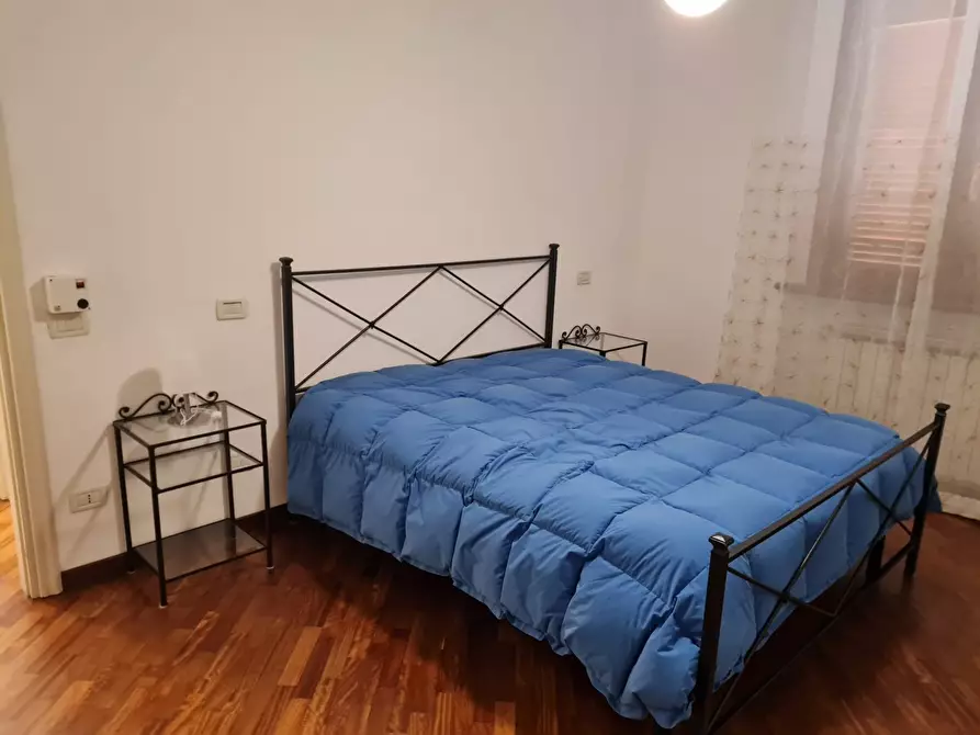 Immagine 5 di Appartamento in affitto  a Camaiore