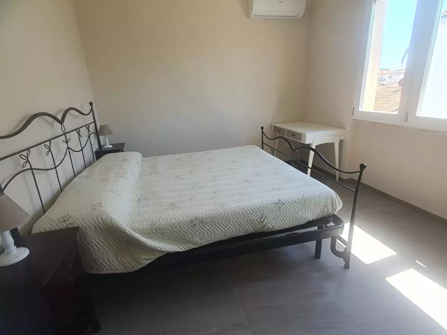 Immagine 8 di Appartamento in affitto  a Camaiore