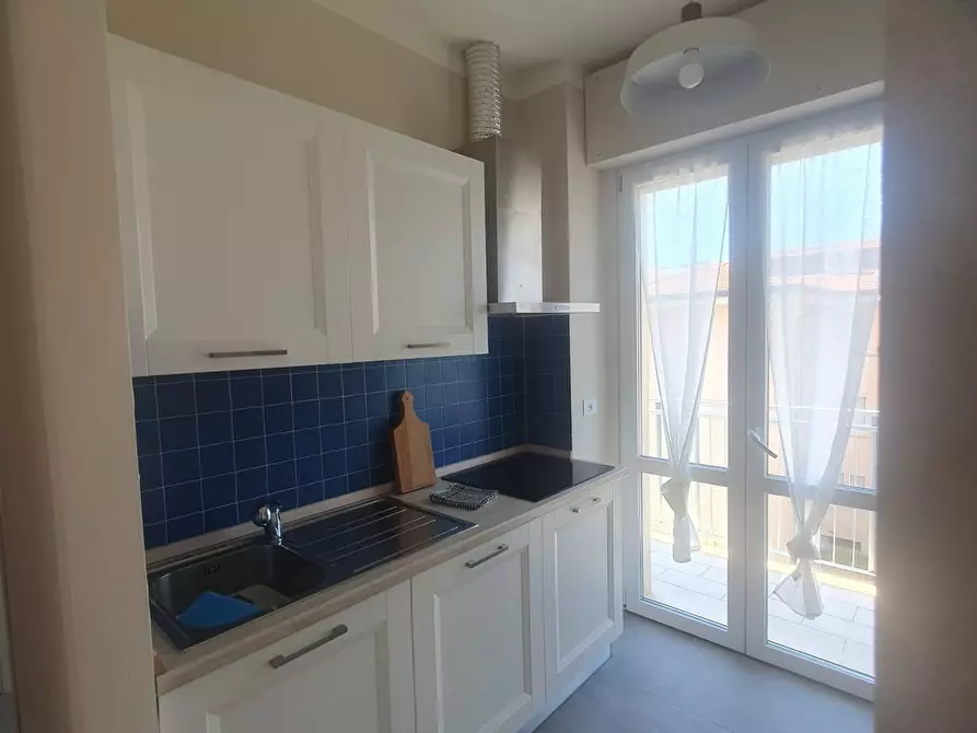 Immagine 5 di Appartamento in affitto  a Camaiore