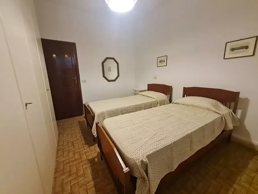 Immagine 4 di Appartamento in affitto  a Camaiore