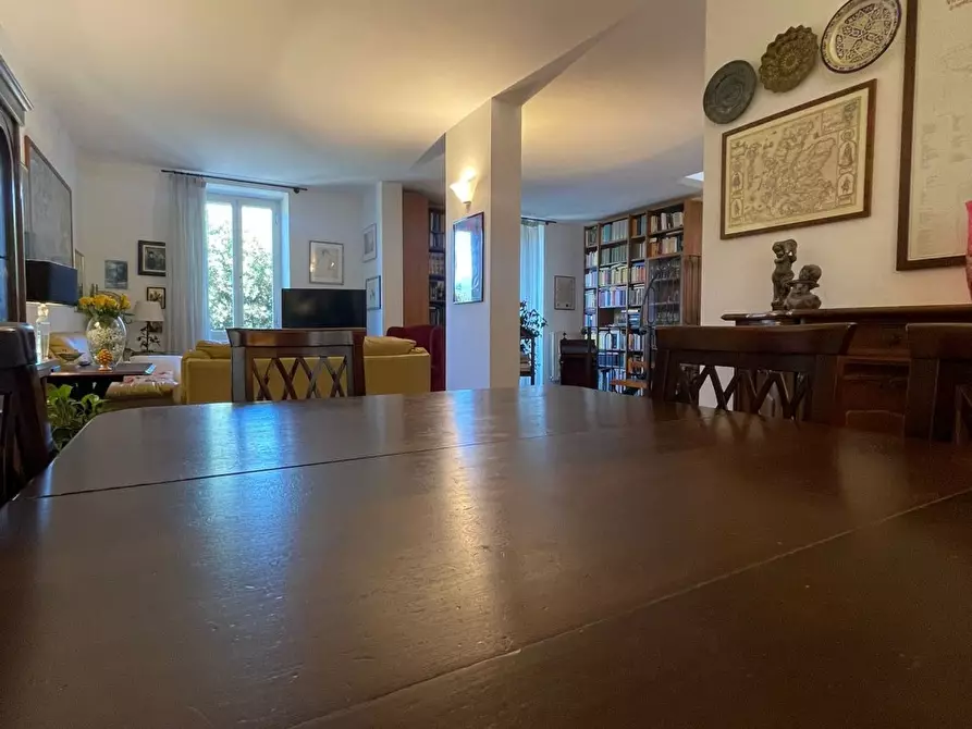 Immagine 4 di Appartamento in vendita  a Camaiore