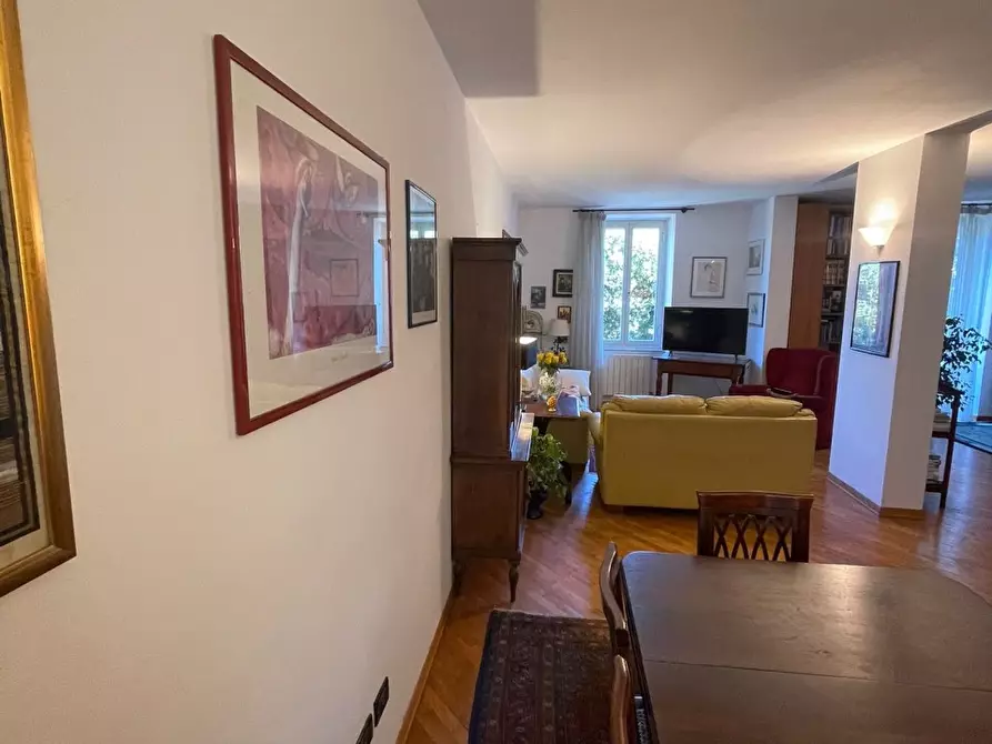 Immagine 74 di Appartamento in vendita  a Camaiore