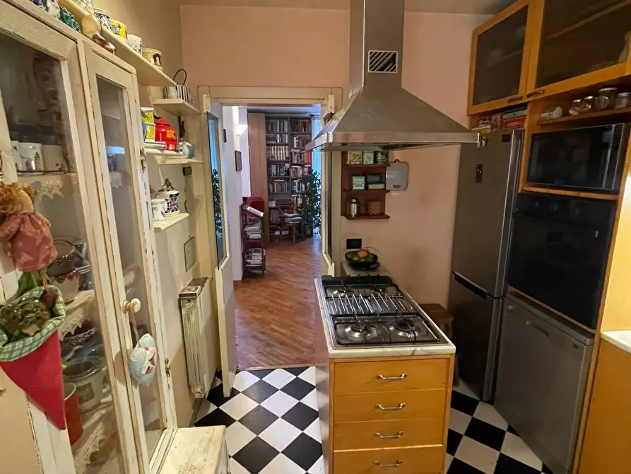 Immagine 3 di Appartamento in vendita  a Camaiore