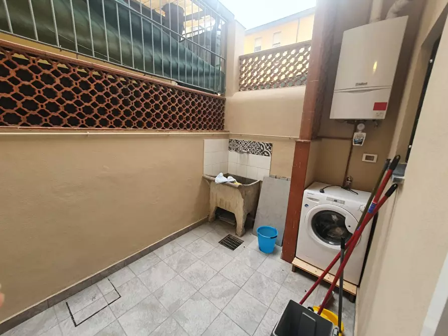 Immagine 18 di Appartamento in affitto  a Camaiore