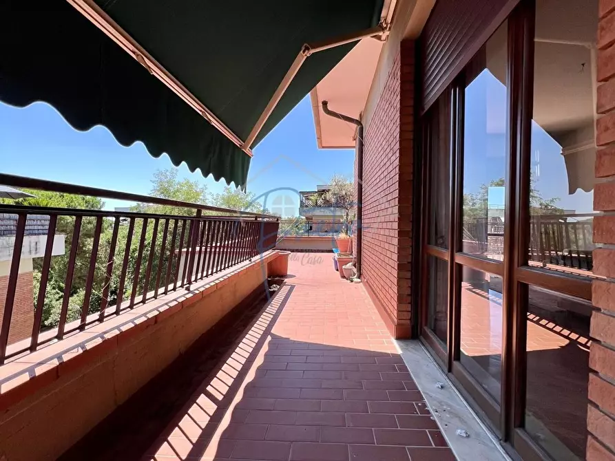 Immagine 21 di Mansarda in vendita  a Massa