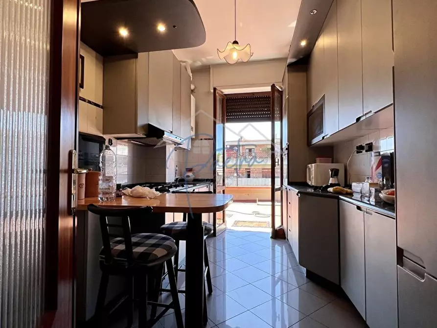 Immagine 10 di Mansarda in vendita  a Massa