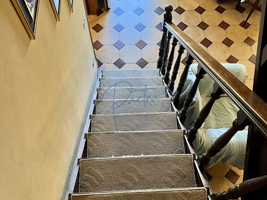 Immagine 25 di Casa semindipendente in vendita  a Massa