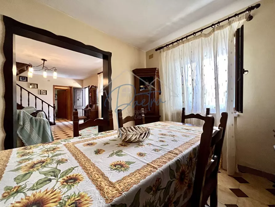 Immagine 6 di Casa semindipendente in vendita  a Massa