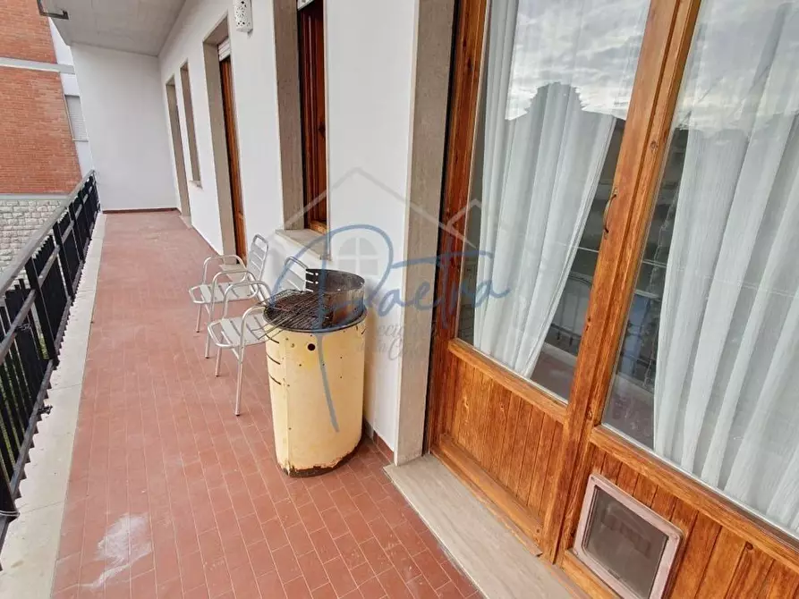 Immagine 22 di Appartamento in vendita  a Massa