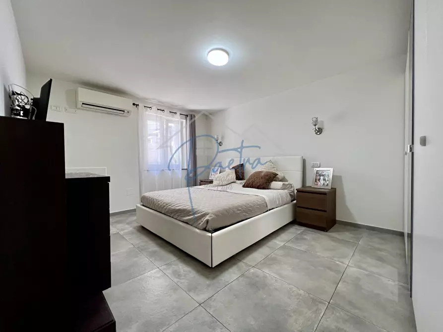 Immagine 5 di Appartamento in affitto  a Massa