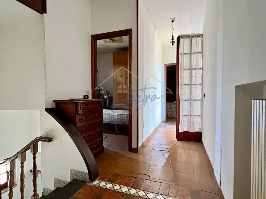 Immagine 12 di Casa indipendente in vendita  a Massa