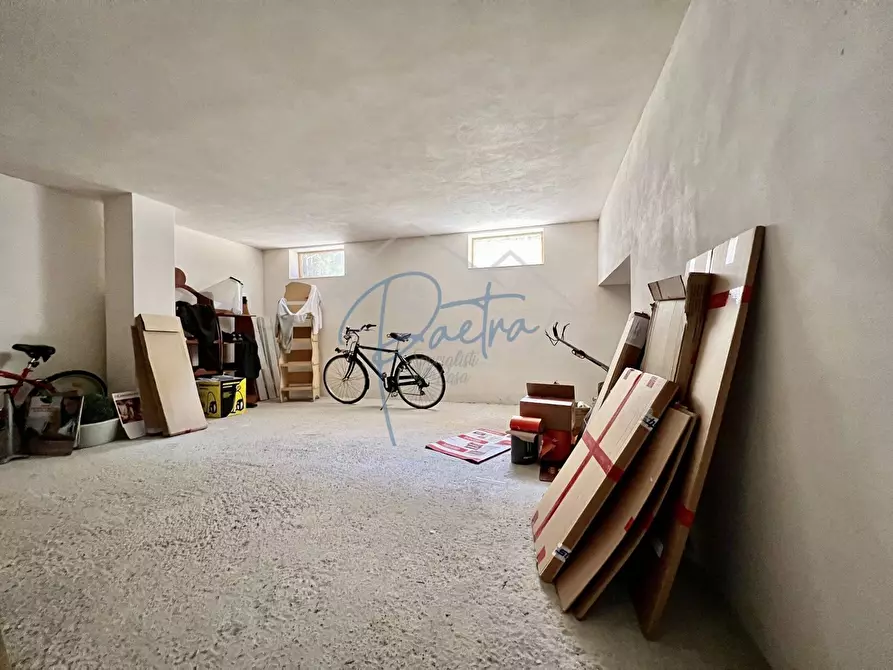 Immagine 15 di Casa semindipendente in vendita  a Massa