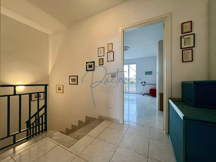 Immagine 14 di Villetta a schiera in vendita  a Massa