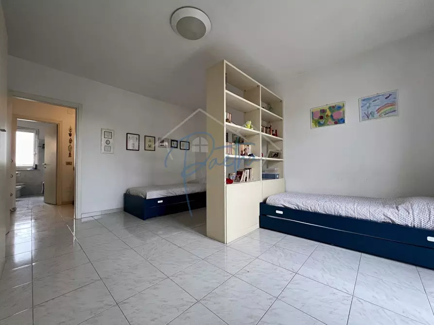 Immagine 17 di Villetta a schiera in vendita  a Massa