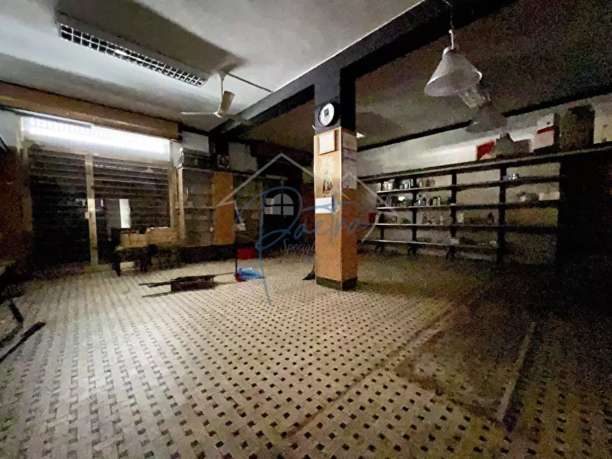 Immagine 8 di Casa semindipendente in vendita  a Massa