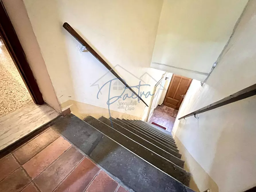 Immagine 24 di Casa semindipendente in vendita  a Massa