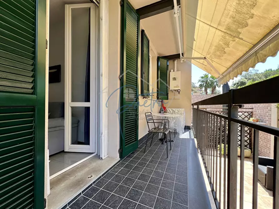 Immagine 3 di Appartamento in affitto  a Massa